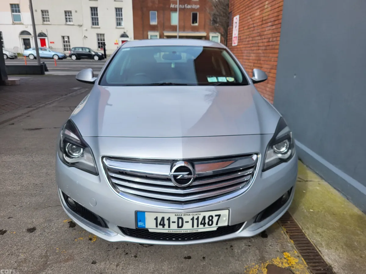 Opel Insignia Hatchback, Diesel, 2014, Silver