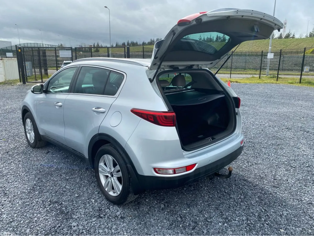 Kia Sportage MPV, Diesel, 2019, Grey