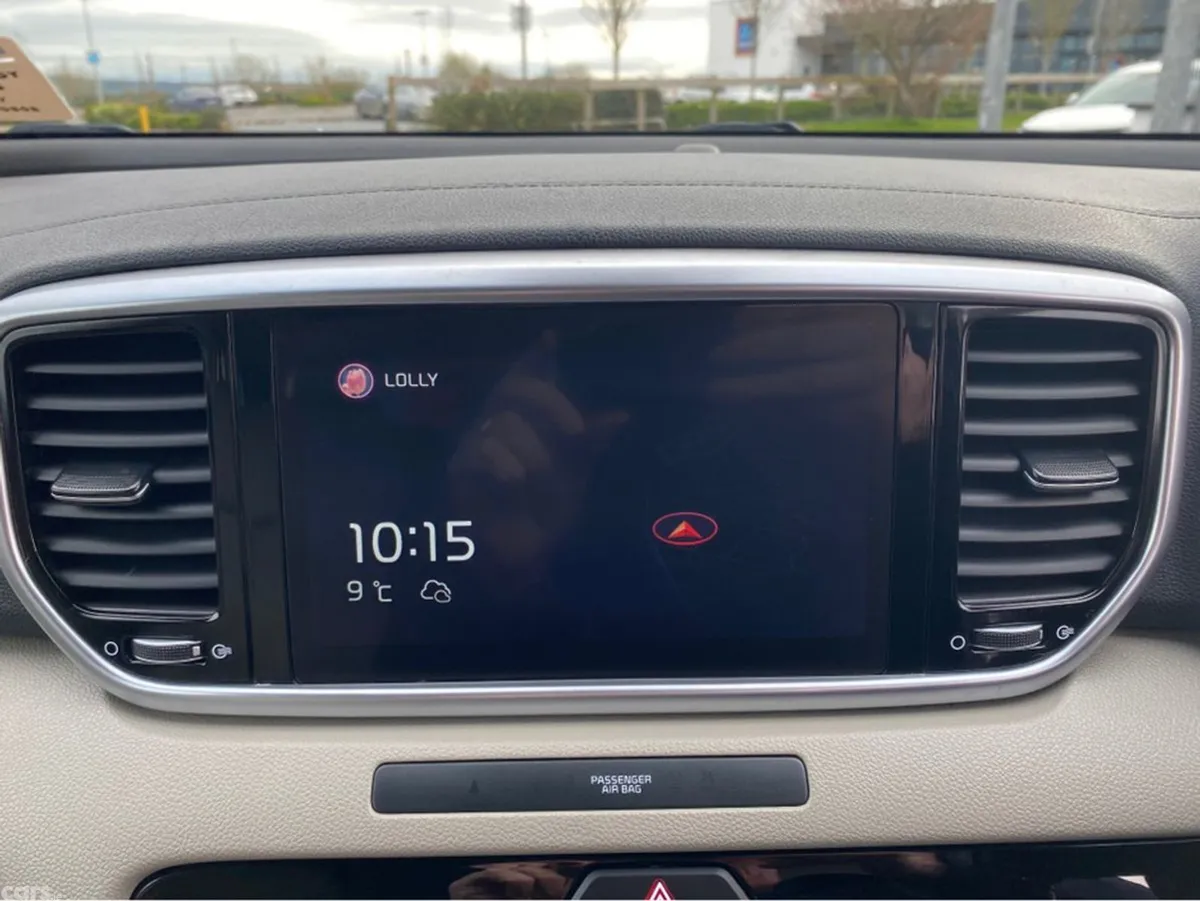 Kia Sportage MPV, Diesel, 2021, White