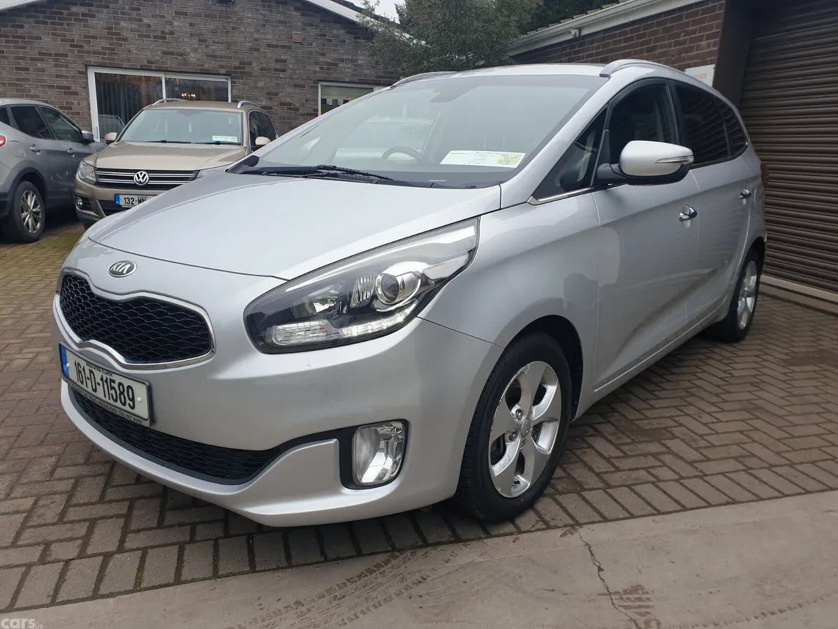 Kia Carens MPV, Diesel, 2016, Silver