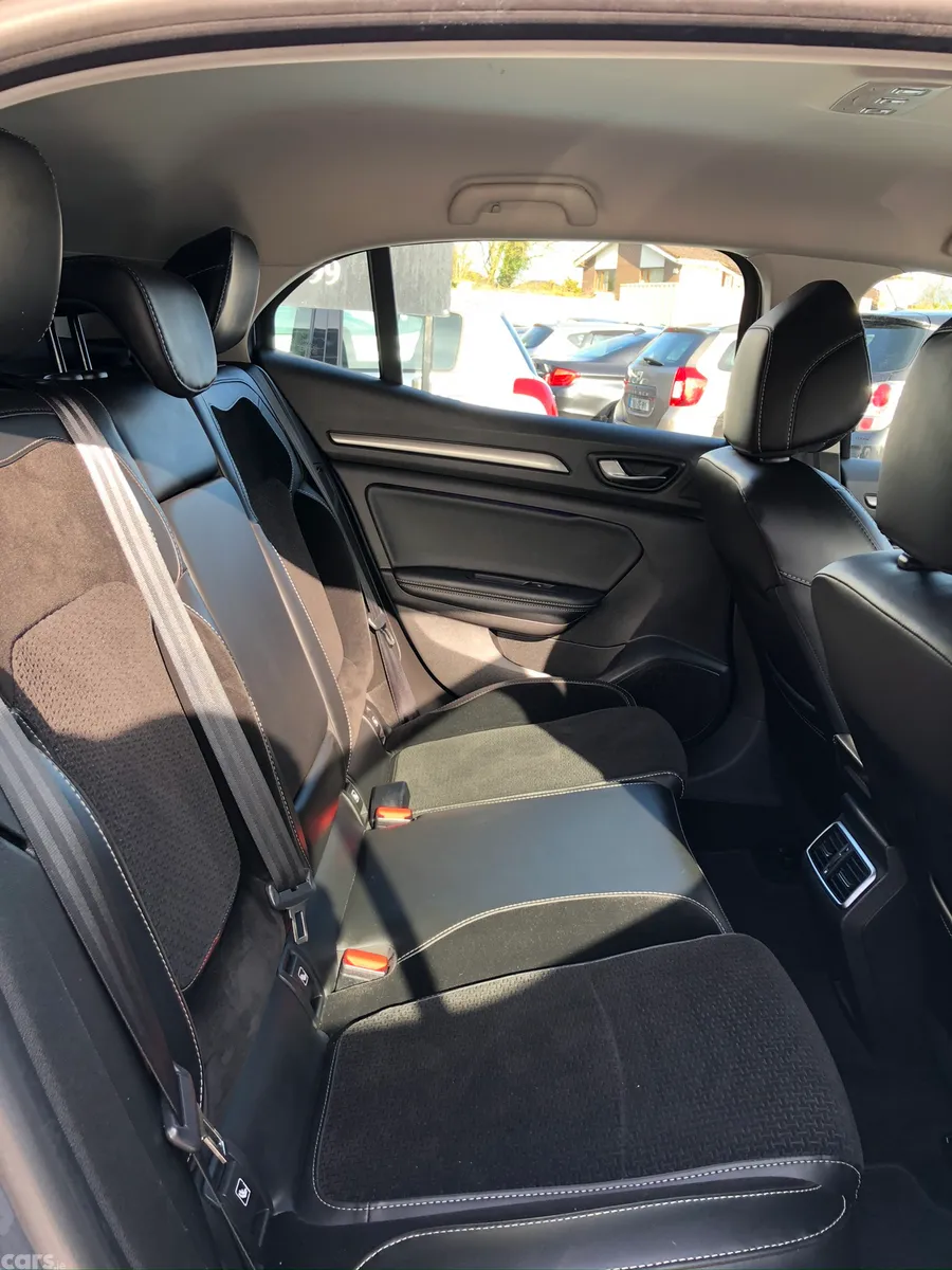 Renault Megane Hatchback, Diesel, 2017, Grey