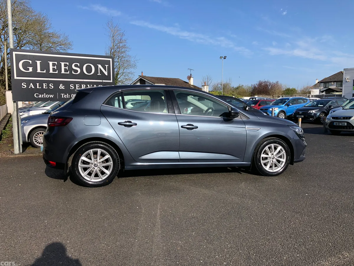 Renault Megane Hatchback, Diesel, 2017, Grey