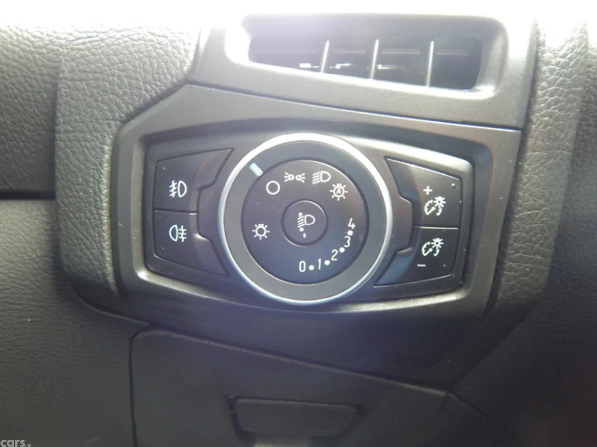 Ford Focus Hatchback, Diesel, 2015, Blue