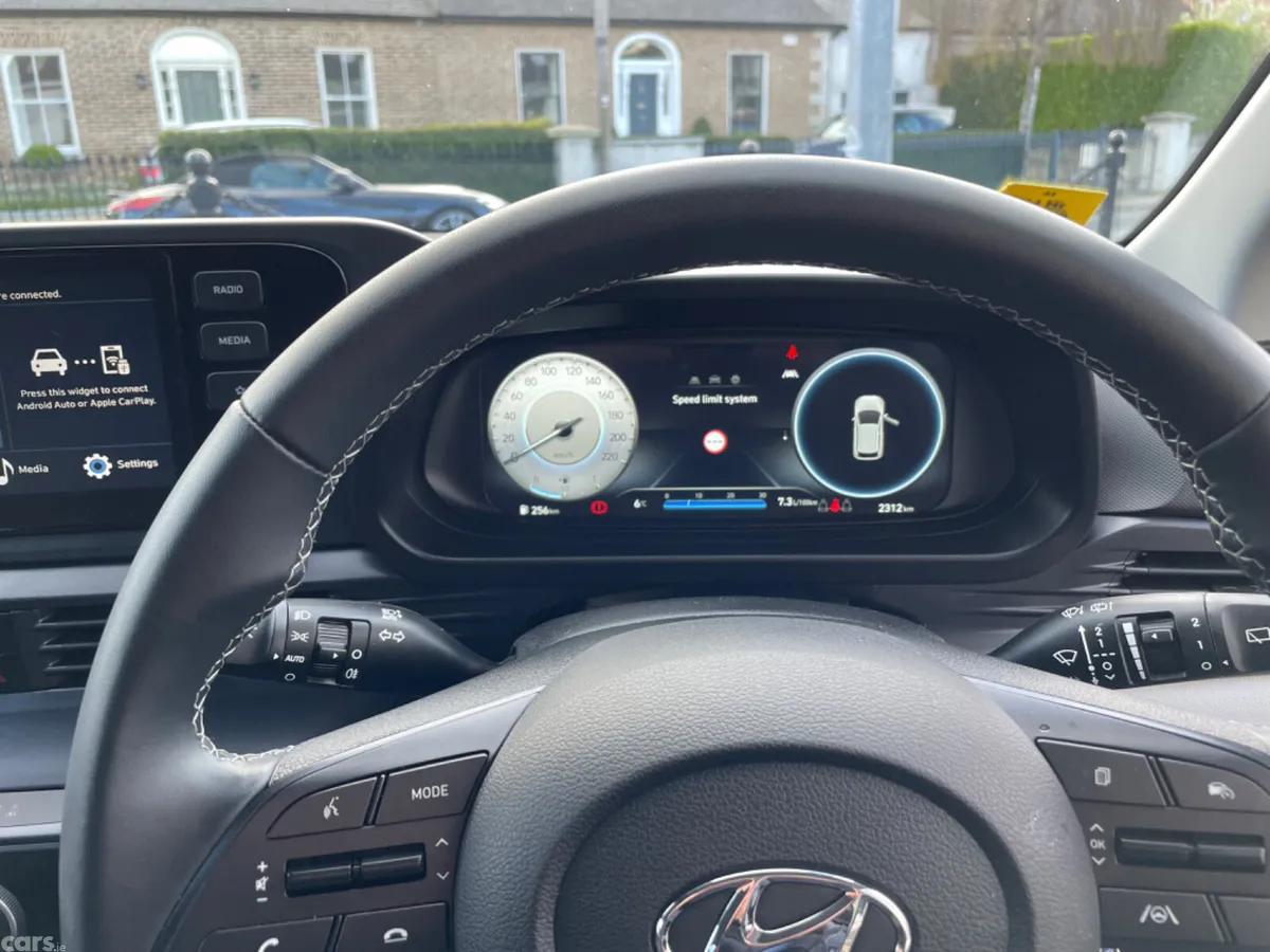 Hyundai i20 Hatchback, Petrol, 2023, Black