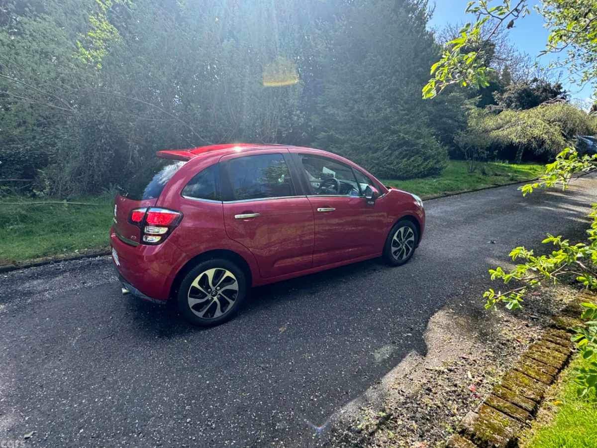 Citroen C3 Hatchback, Petrol, 2016, Red
