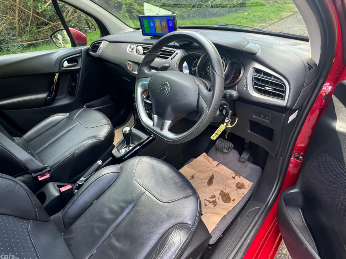 Citroen C3 Hatchback, Petrol, 2016, Red