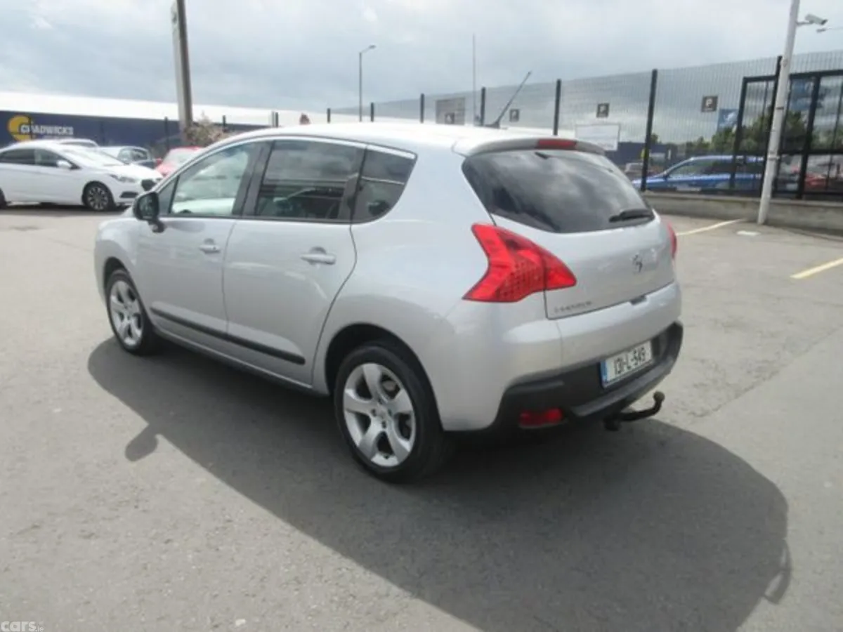 Peugeot 3008 MPV, Diesel, 2013, Grey