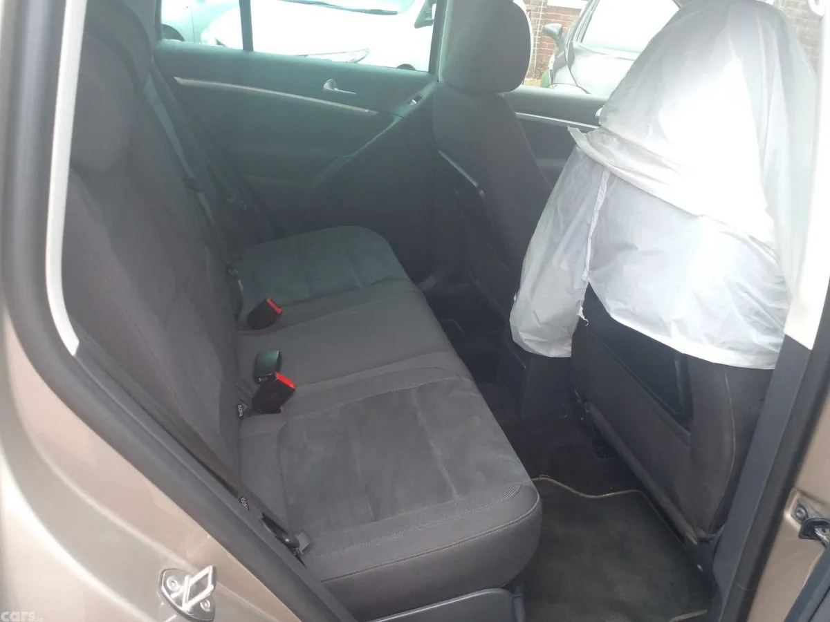 Volkswagen Tiguan SUV, Diesel, 2013, Brown