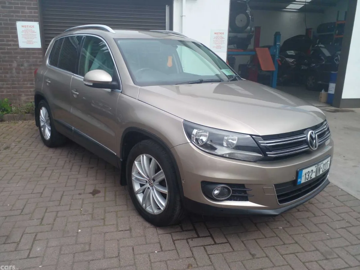 Volkswagen Tiguan SUV, Diesel, 2013, Brown