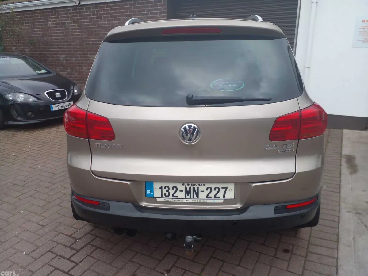 Volkswagen Tiguan SUV, Diesel, 2013, Brown