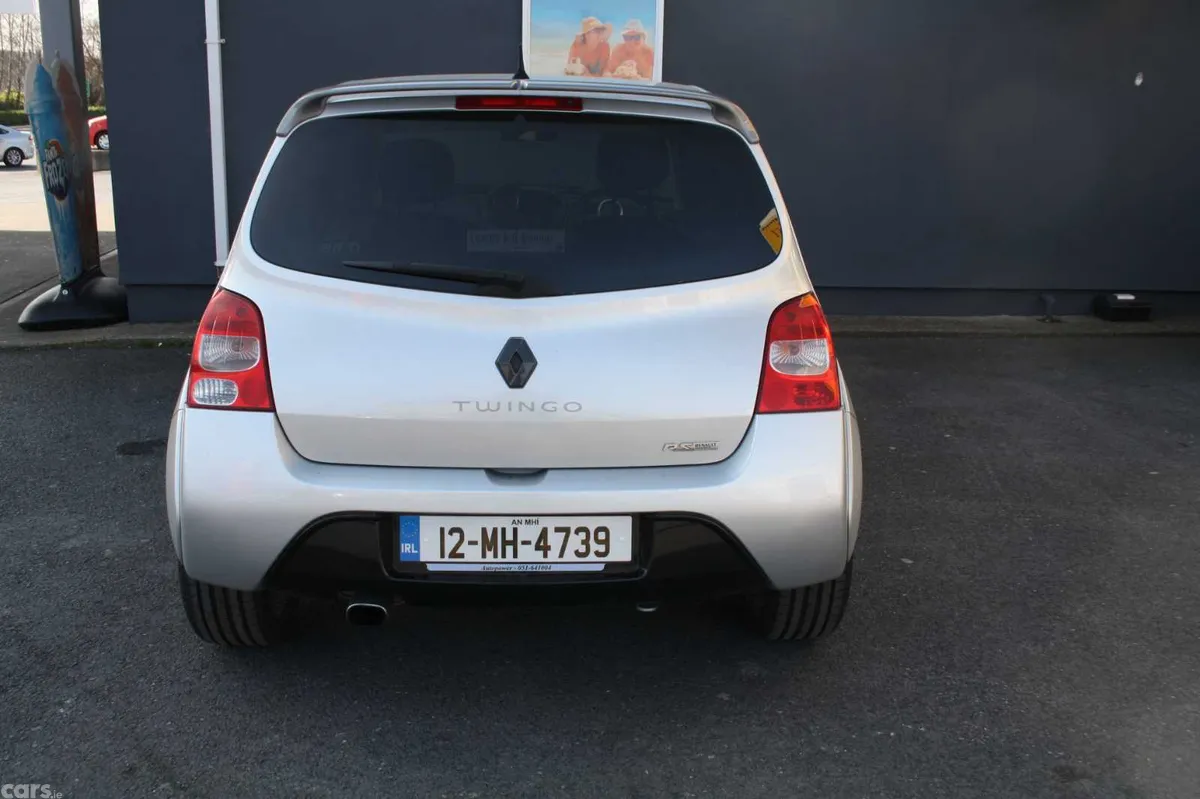 Renault Twingo Hatchback, Petrol, 2012, Silver