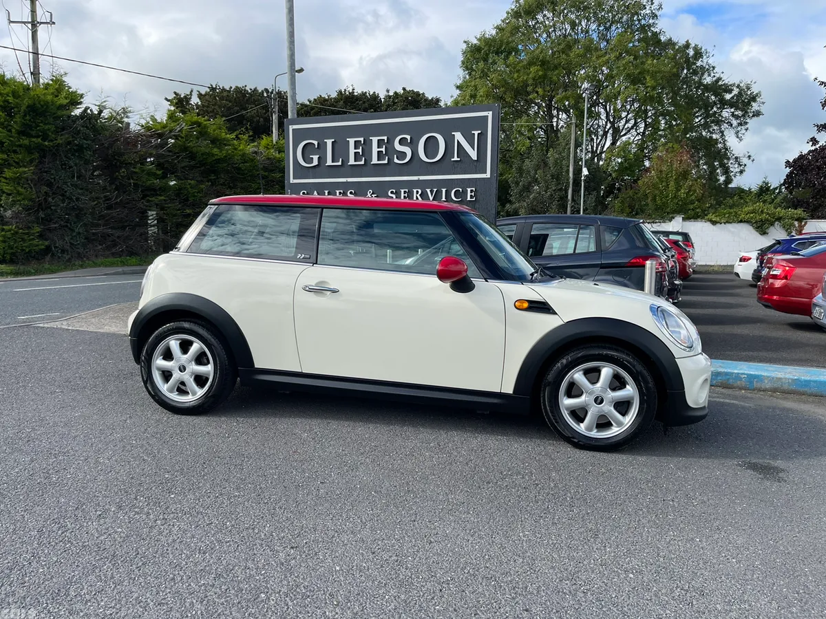 Mini First Hatchback, Petrol, 2014, White