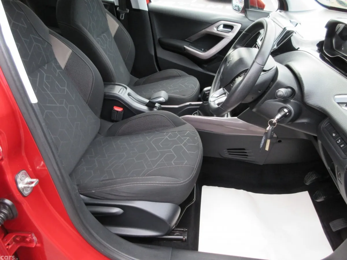 Peugeot 2008 SUV, Diesel, 2016, Red