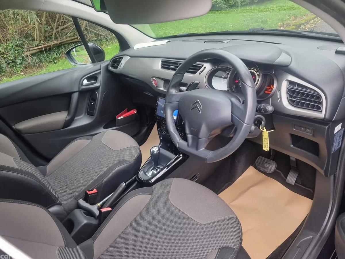 Citroen C3 Hatchback, Petrol, 2015, Blue