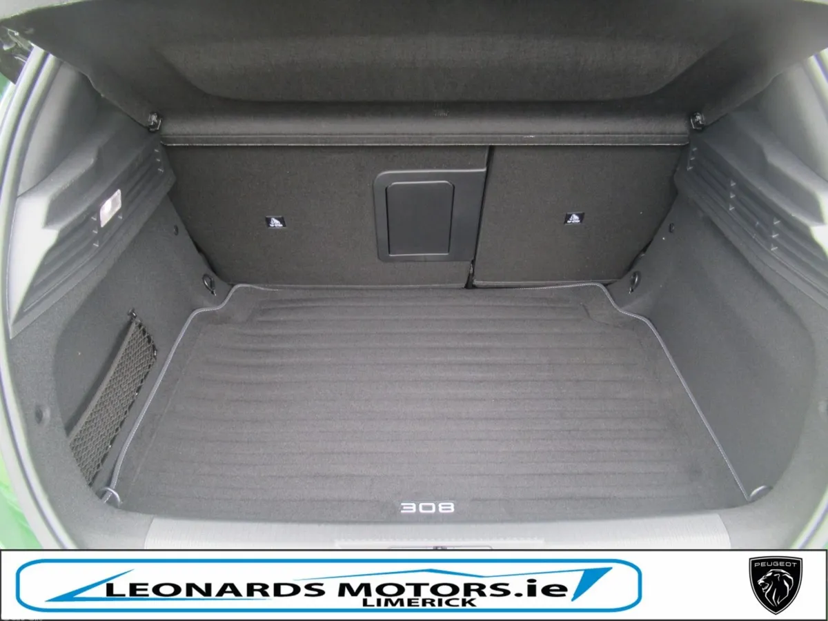 Peugeot 308 Hatchback, Petrol Hybrid, 2026, Green