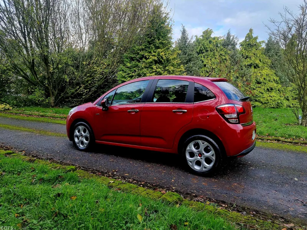 Citroen C3 Hatchback, Petrol, 2015, Red
