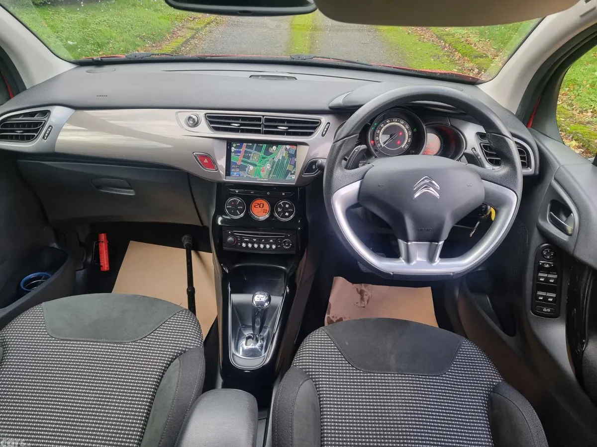 Citroen C3 Hatchback, Petrol, 2015, Red