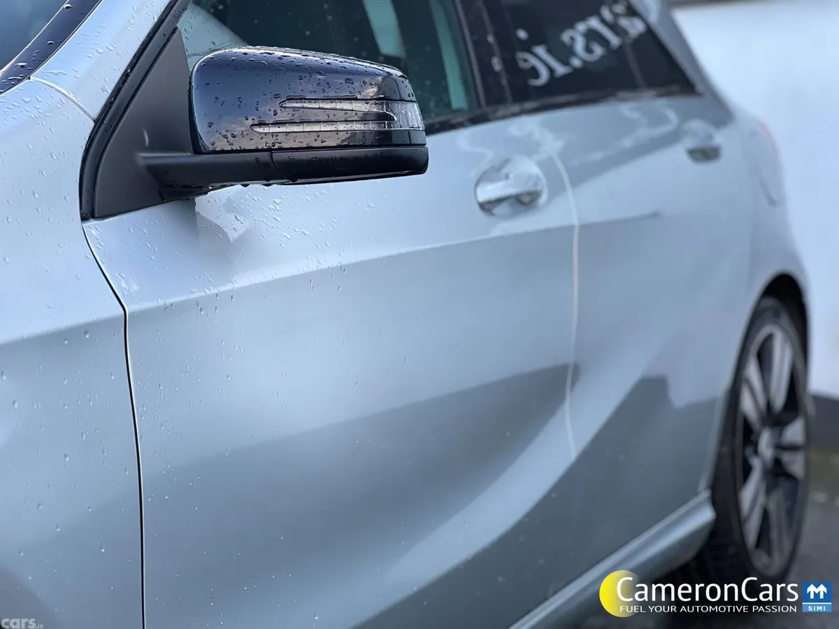Mercedes-Benz A-Class Hatchback, Diesel, 2015, Silver