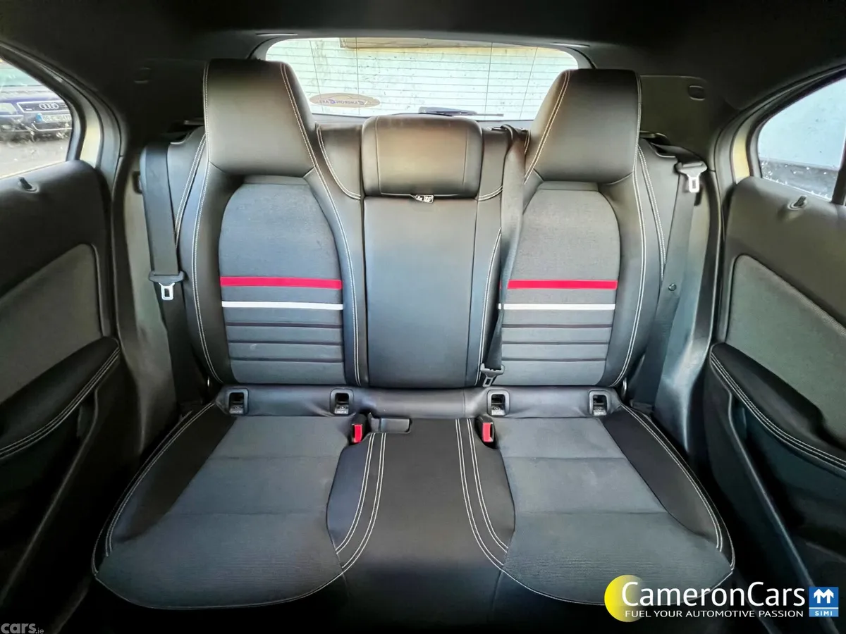 Mercedes-Benz A-Class Hatchback, Diesel, 2015, Silver