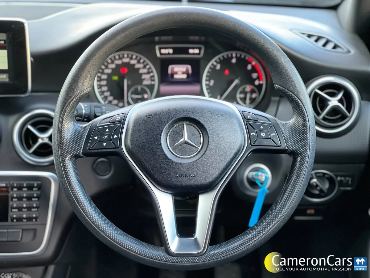Mercedes-Benz A-Class Hatchback, Diesel, 2015, Silver