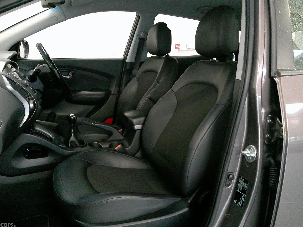 Hyundai ix35 SUV, Diesel, 2014, Bronze