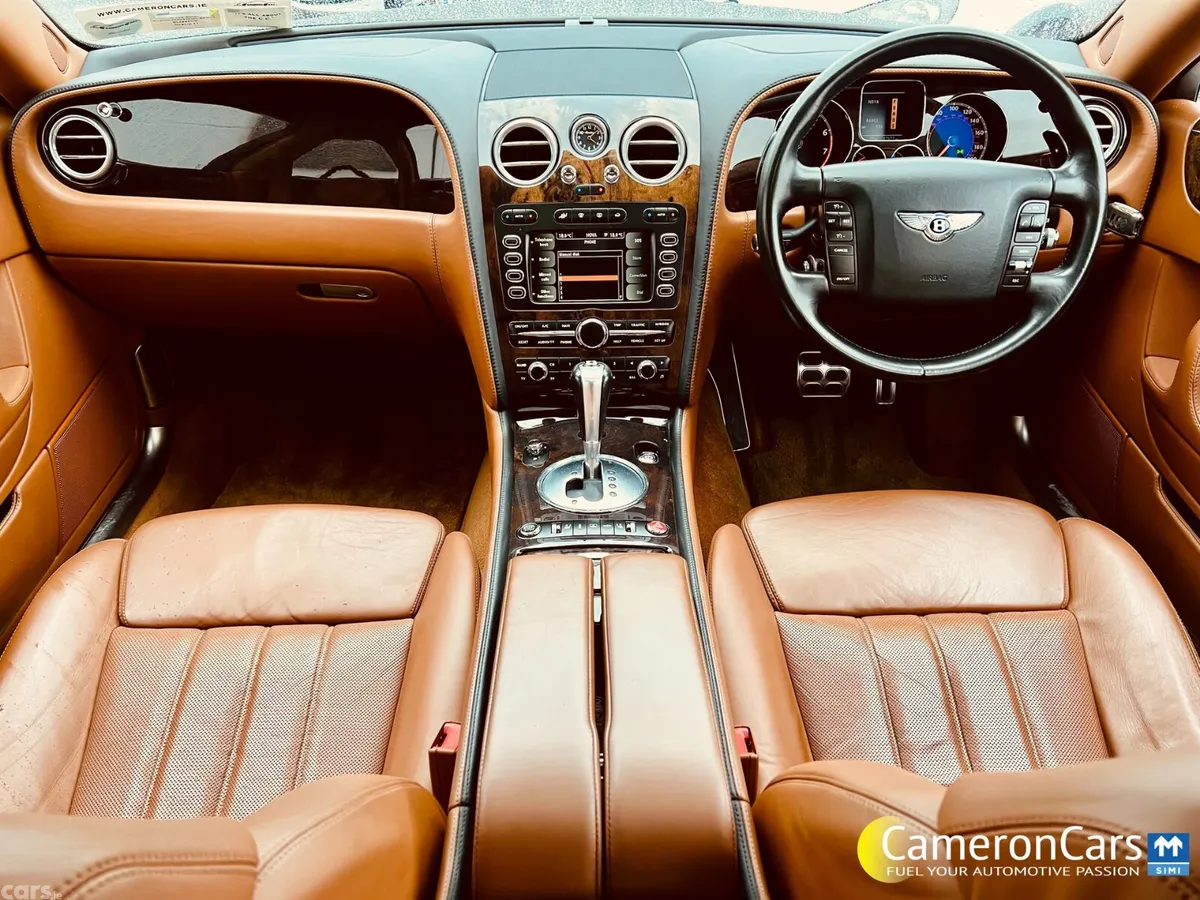 Bentley Flying Spur Saloon, Petrol, 2007, Black