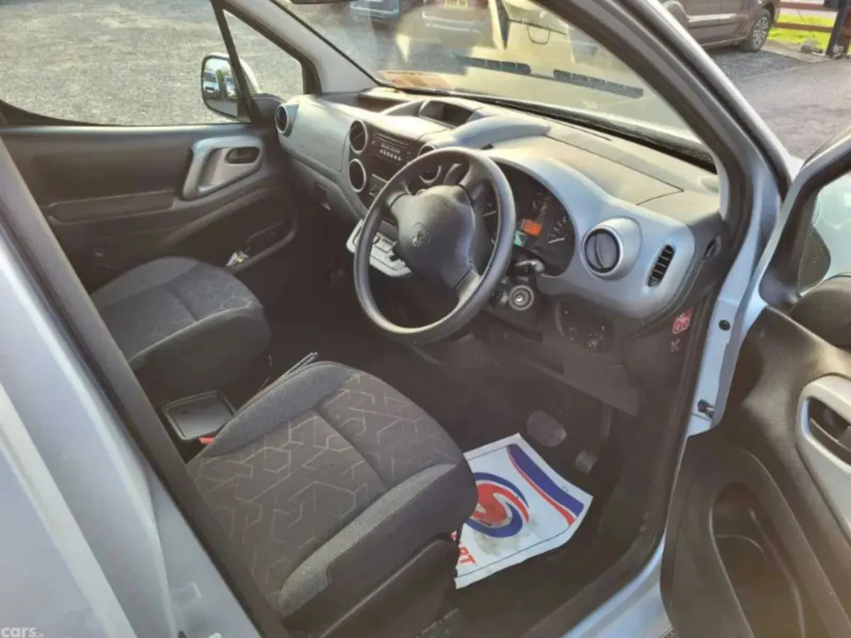 Peugeot Partner MPV, Diesel, 2017, Silver