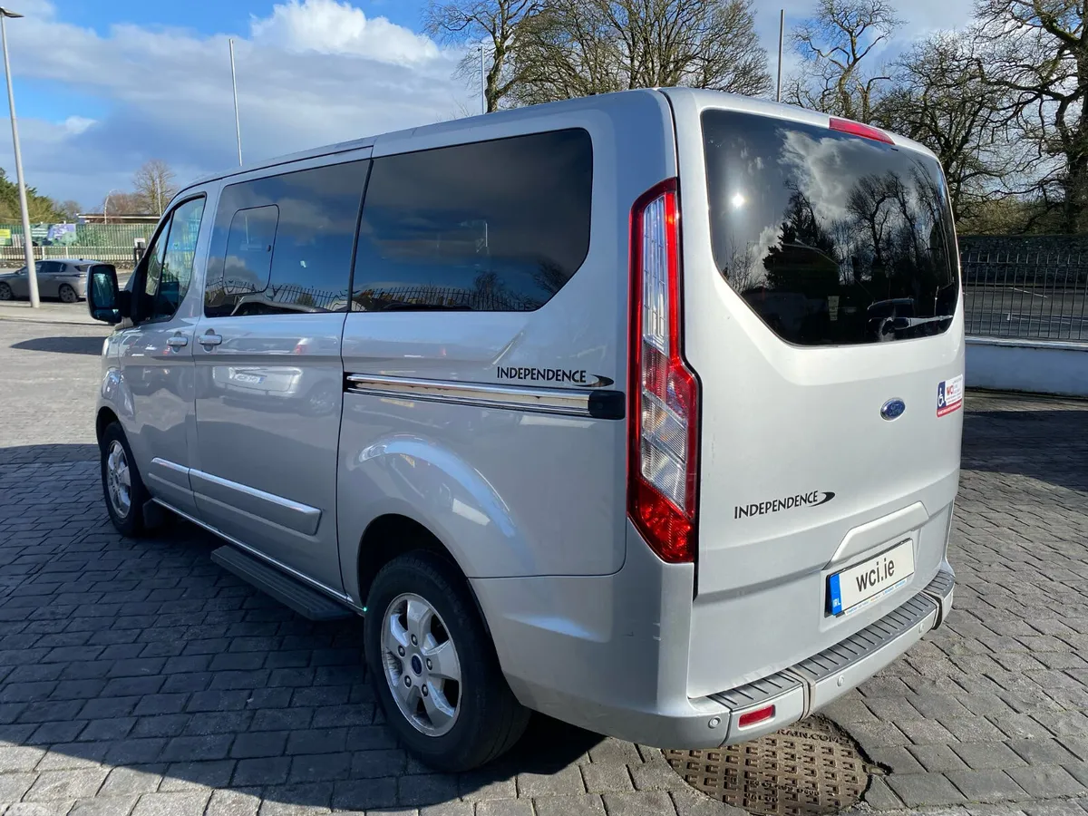 Ford Tourneo MPV, Diesel, 2017, Silver