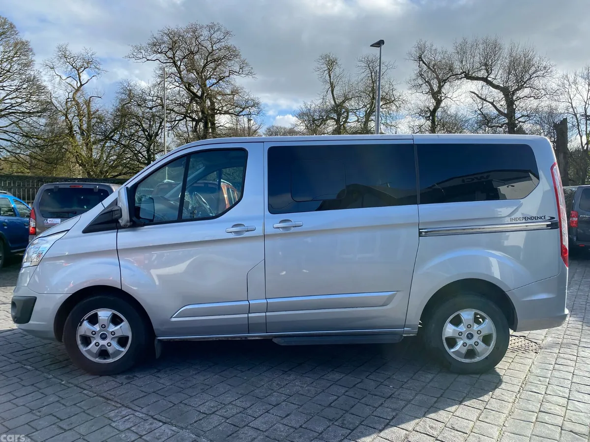 Ford Tourneo MPV, Diesel, 2017, Silver