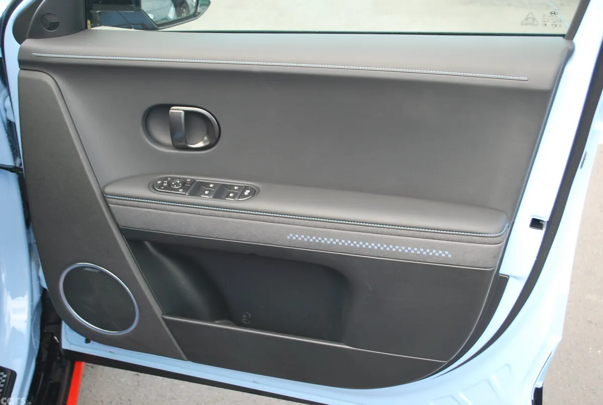 Hyundai IONIQ 5 Hatchback, Electric, 2026, Blue