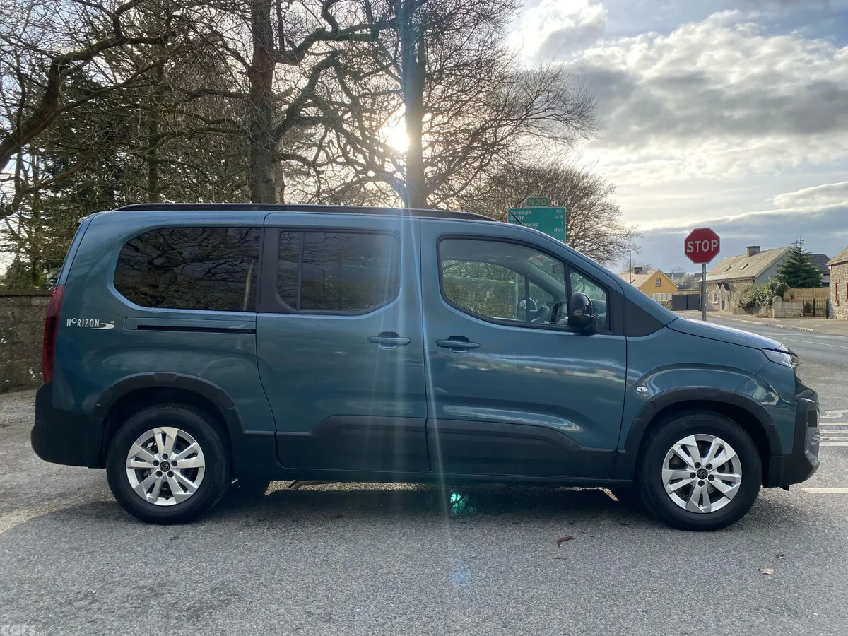 Peugeot Rifter MPV, Diesel, 2026, Blue