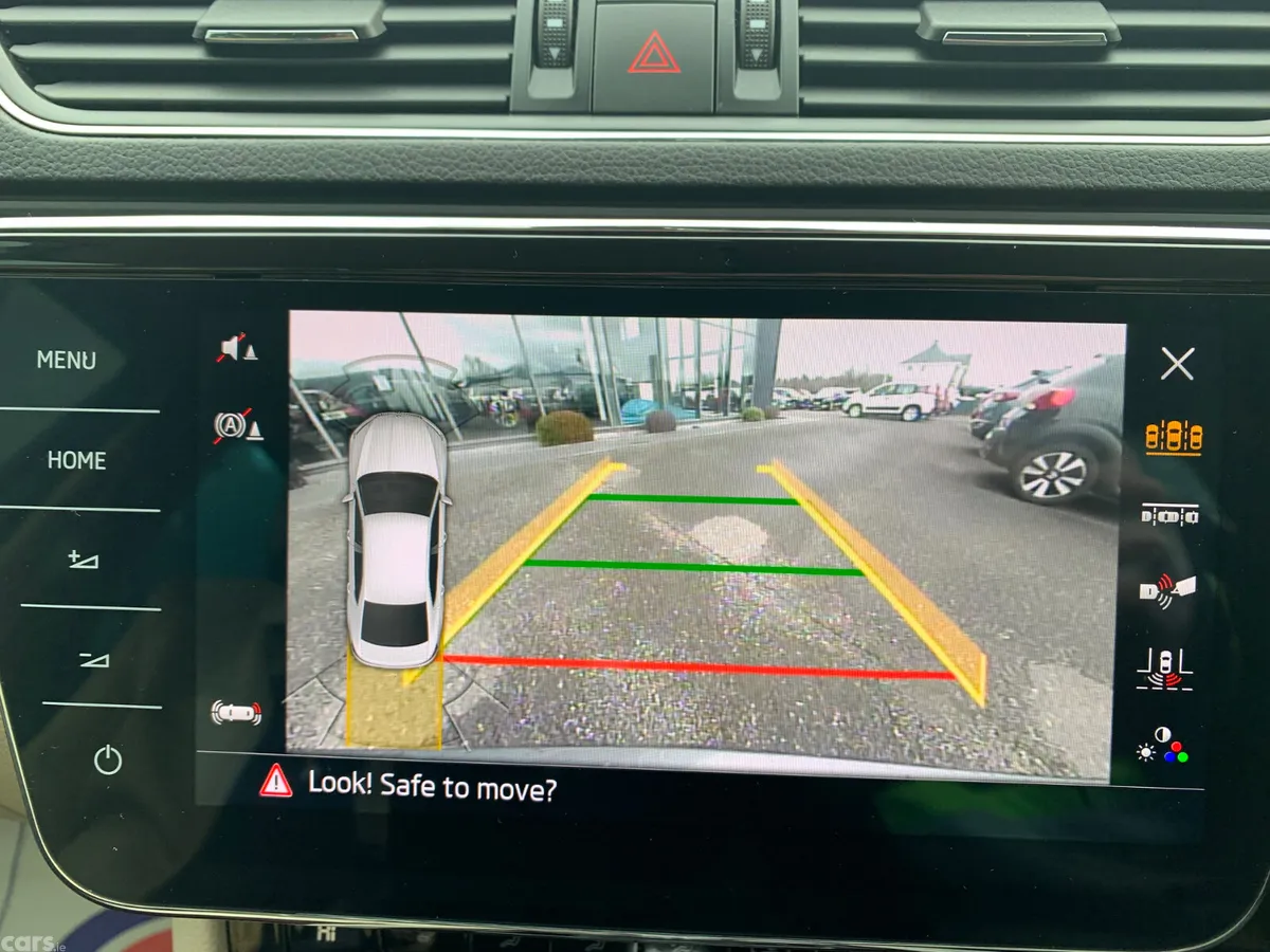 Skoda Superb Saloon, Diesel, 2023, Grey