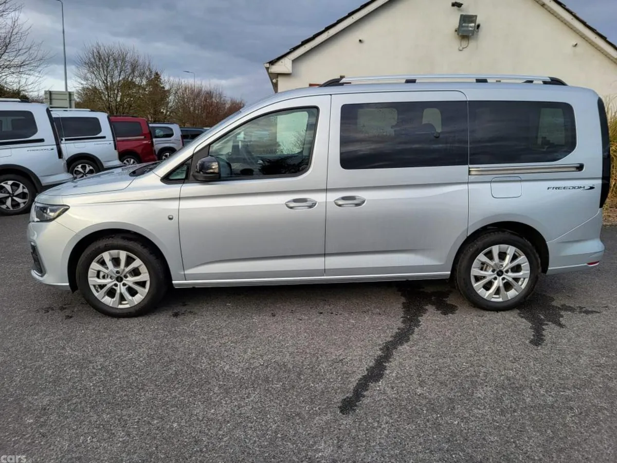 Ford Tourneo Connect MPV, Diesel, 2026, Silver