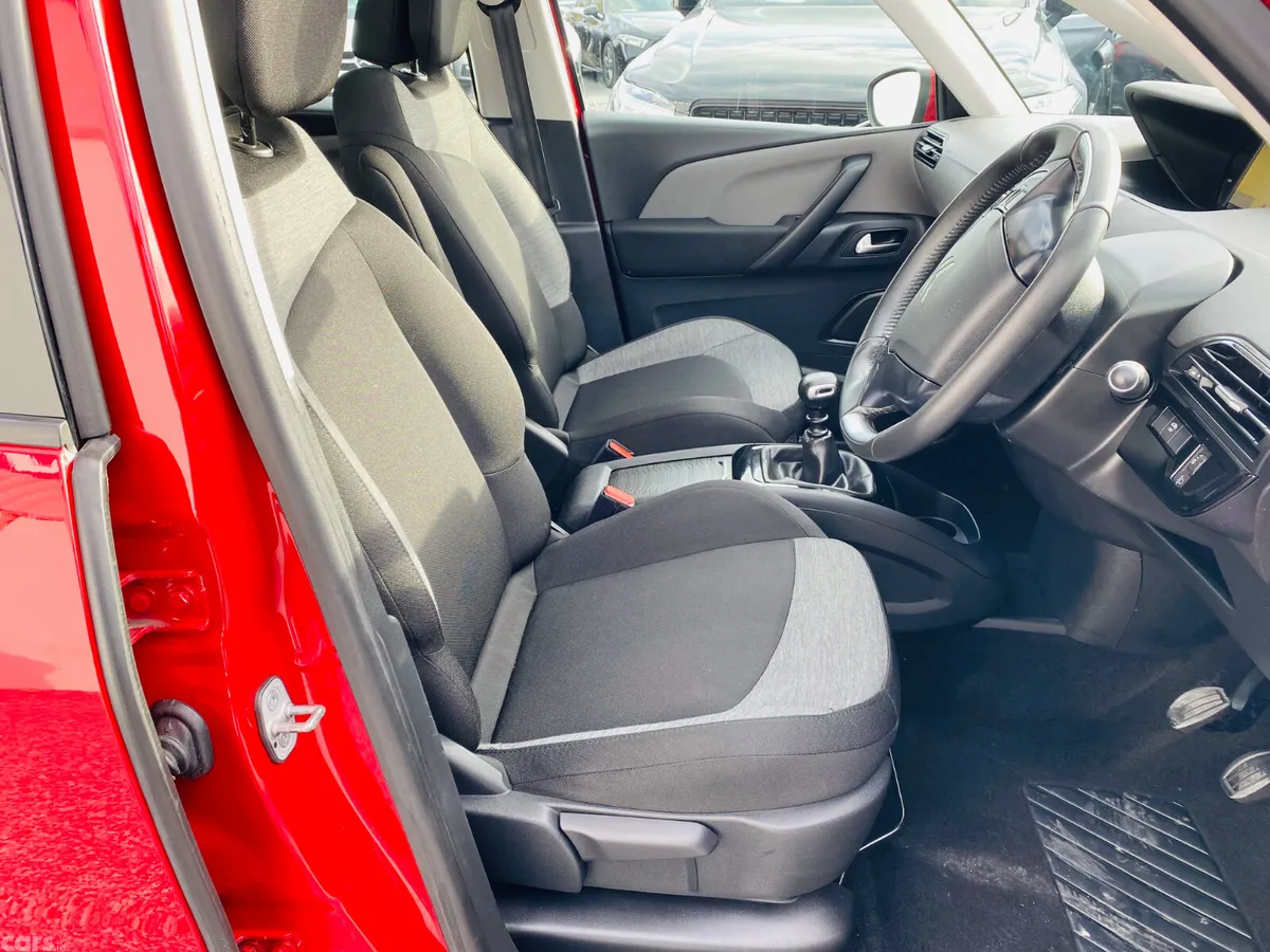Citroen Grand C4 Spacetourer MPV, Diesel, 2021, Red