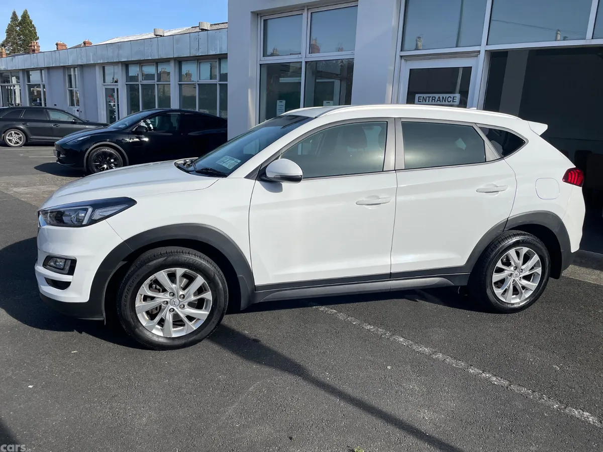 Hyundai Tucson SUV, Diesel, 2019, White