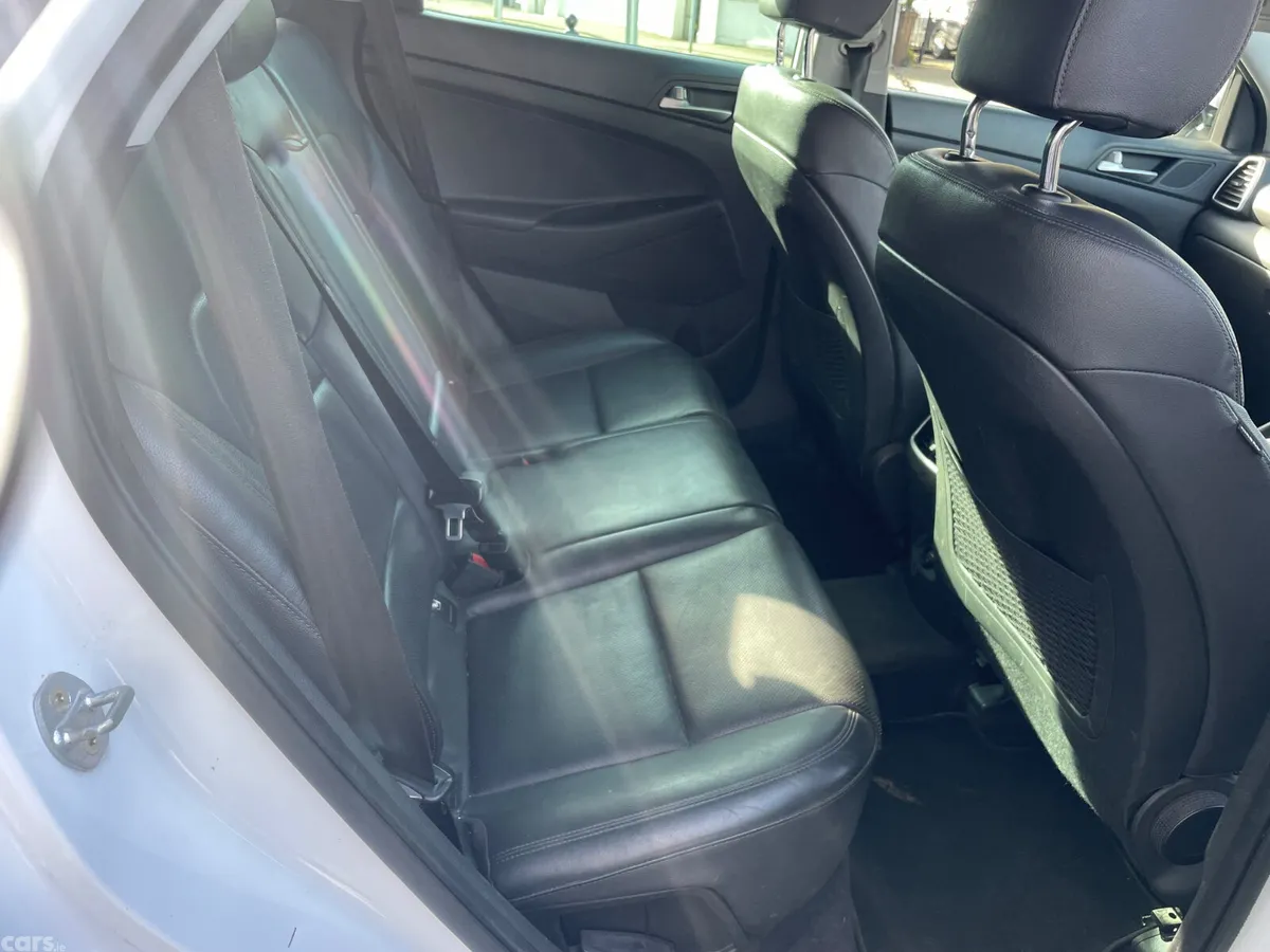 Hyundai Tucson SUV, Diesel, 2019, White