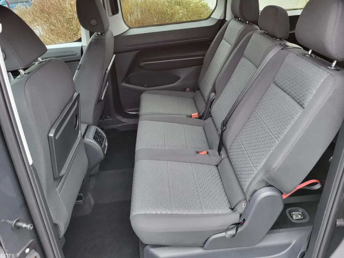 Ford Tourneo Connect MPV, Diesel, 2025, Grey