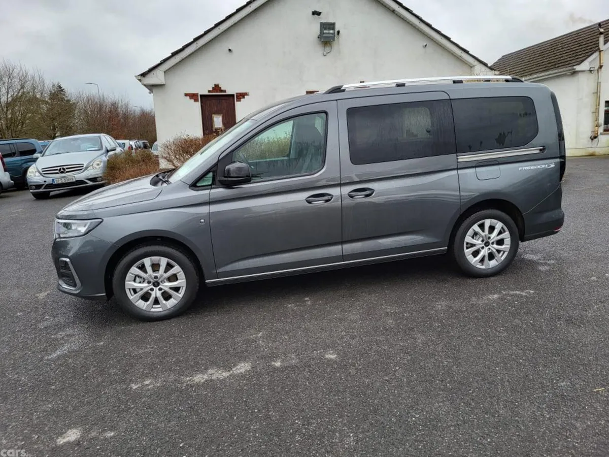 Ford Tourneo Connect MPV, Diesel, 2025, Grey