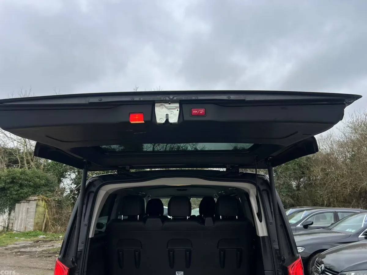 Mercedes-Benz V-Class MPV, Diesel, 2019, Black