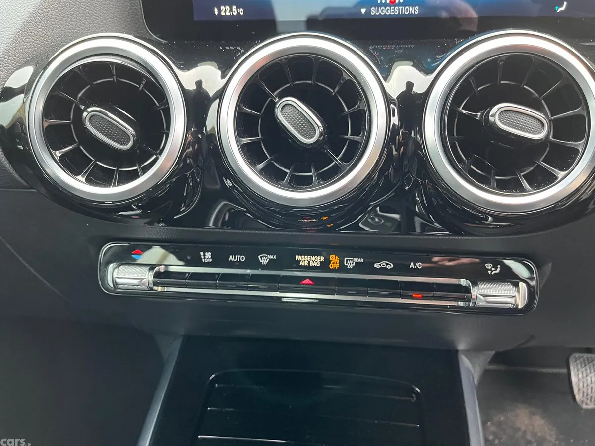 Mercedes-Benz GLA SUV, Diesel, 2023, Black