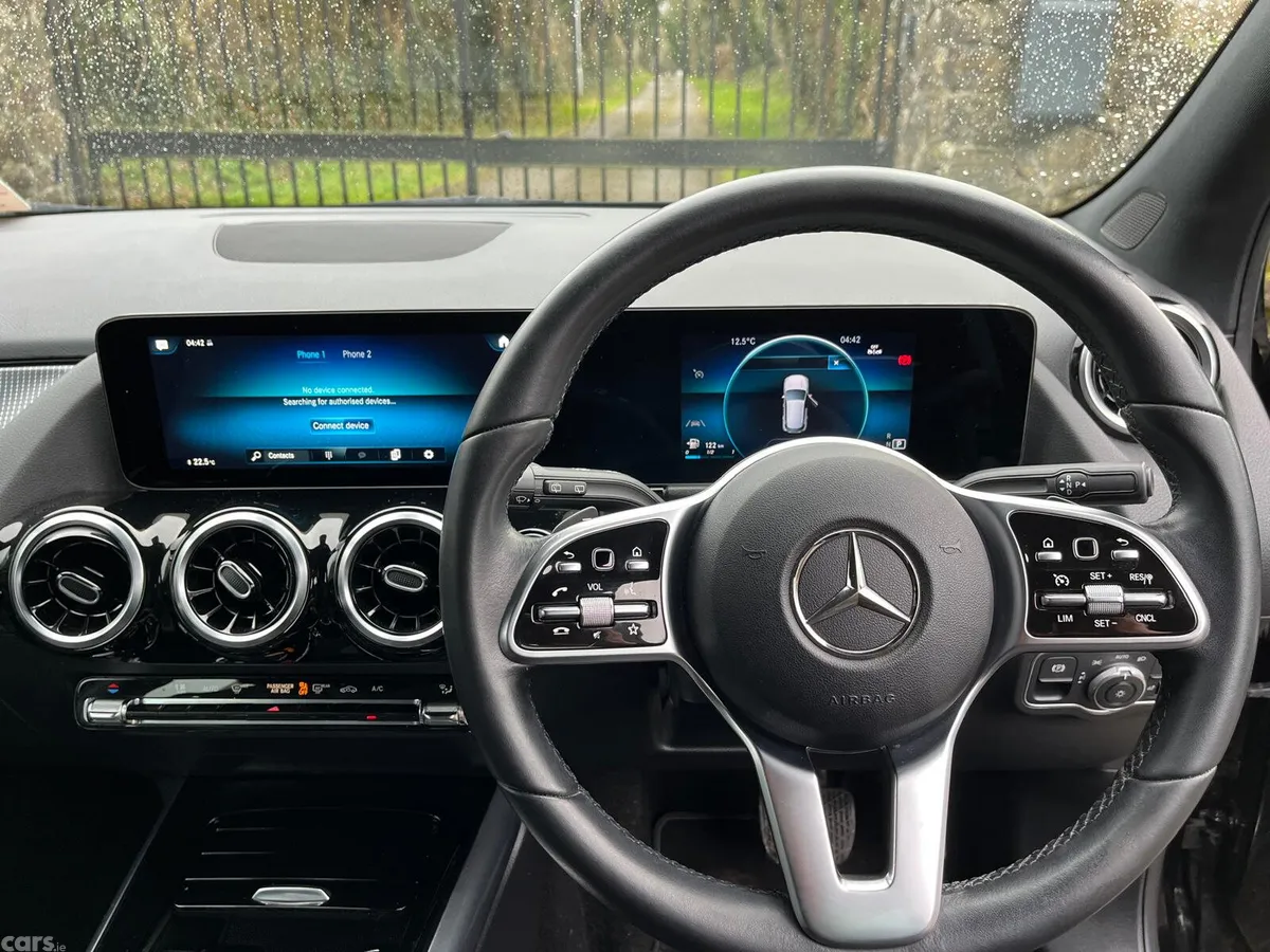 Mercedes-Benz GLA SUV, Diesel, 2023, Black
