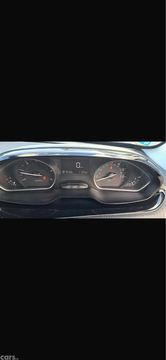 Peugeot 208 Hatchback, Diesel, 2017, White