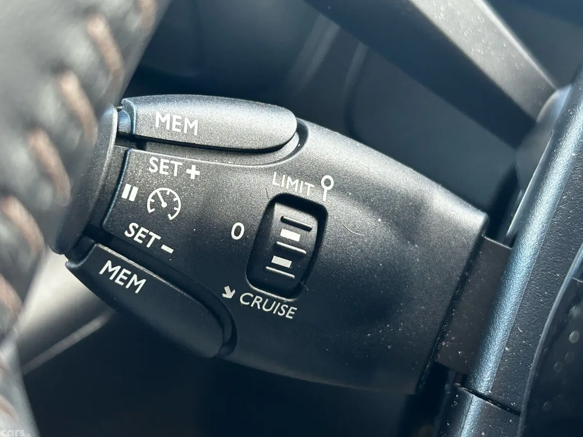Peugeot Rifter MPV, Diesel, 2022, Bronze