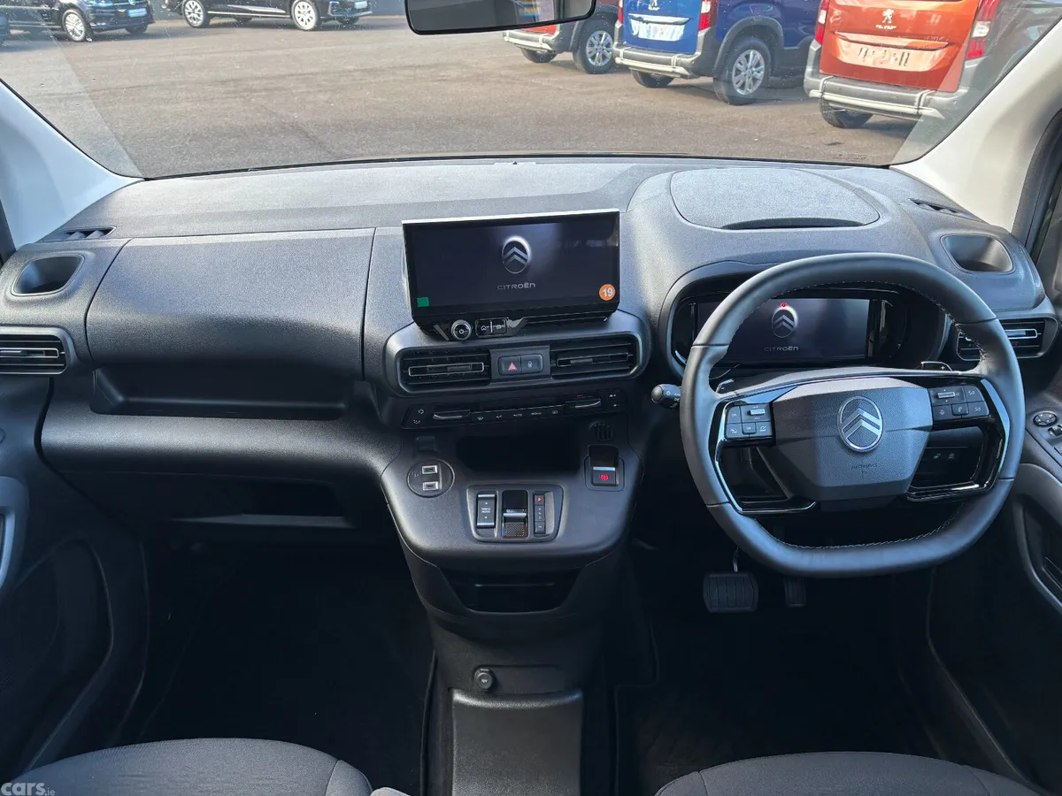 Citroen Berlingo MPV, Diesel, 2027, Green