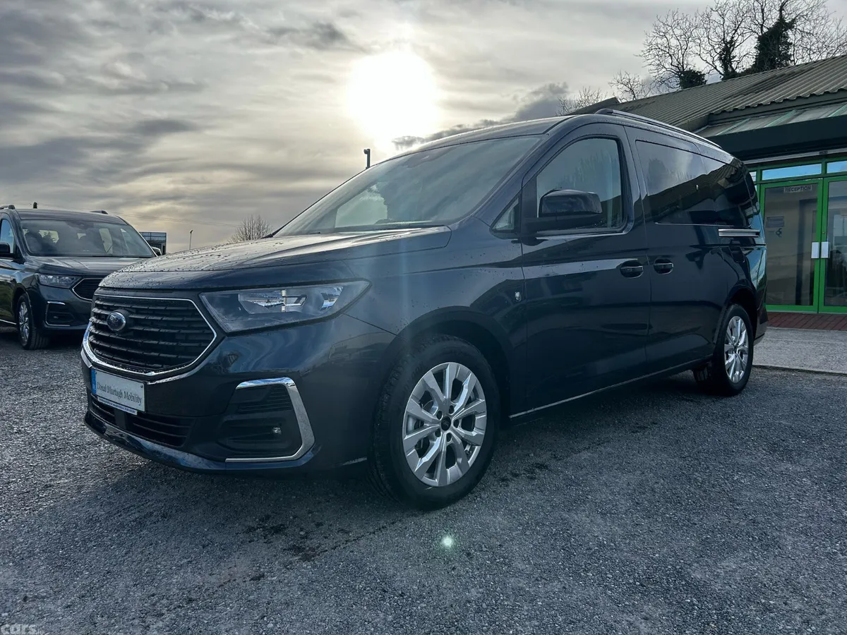 Ford Tourneo Connect MPV, Diesel, 2027, Blue