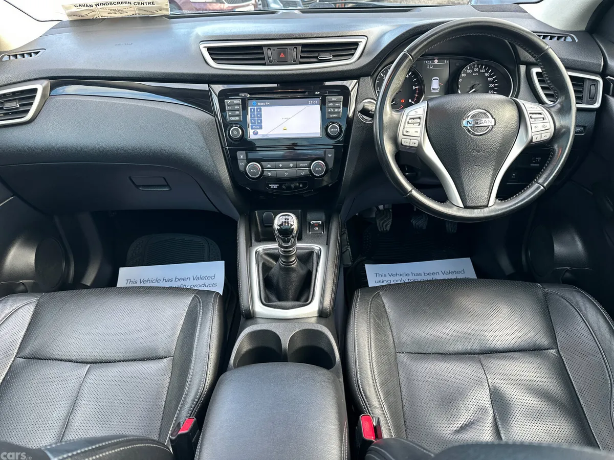 Nissan Qashqai Hatchback, Diesel, 2016, White