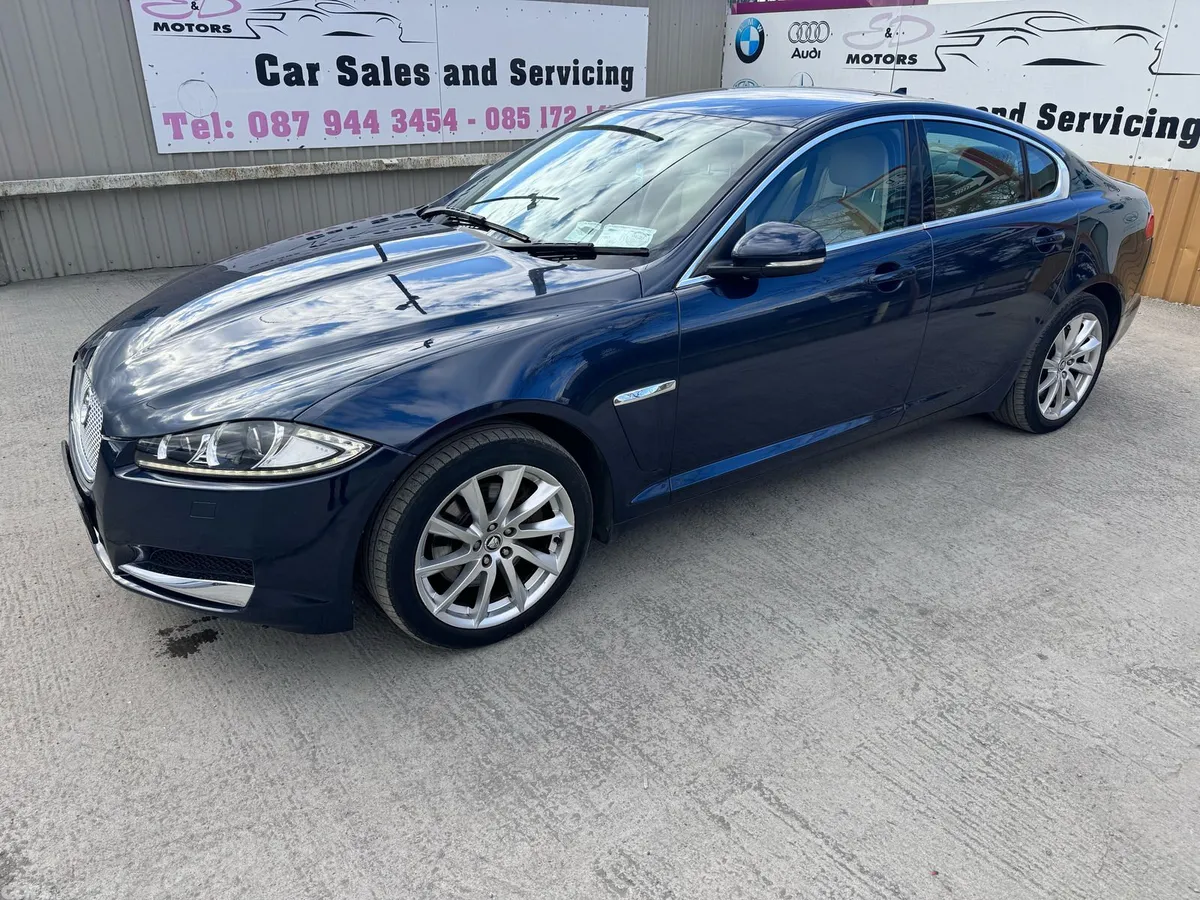 Jaguar XF Saloon, Diesel, 2013, Blue