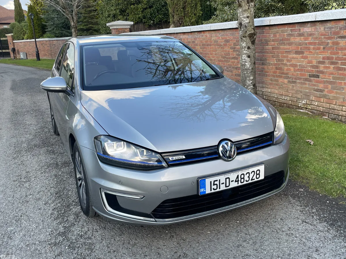 Volkswagen Golf Hatchback, Electric, 2015, Silver