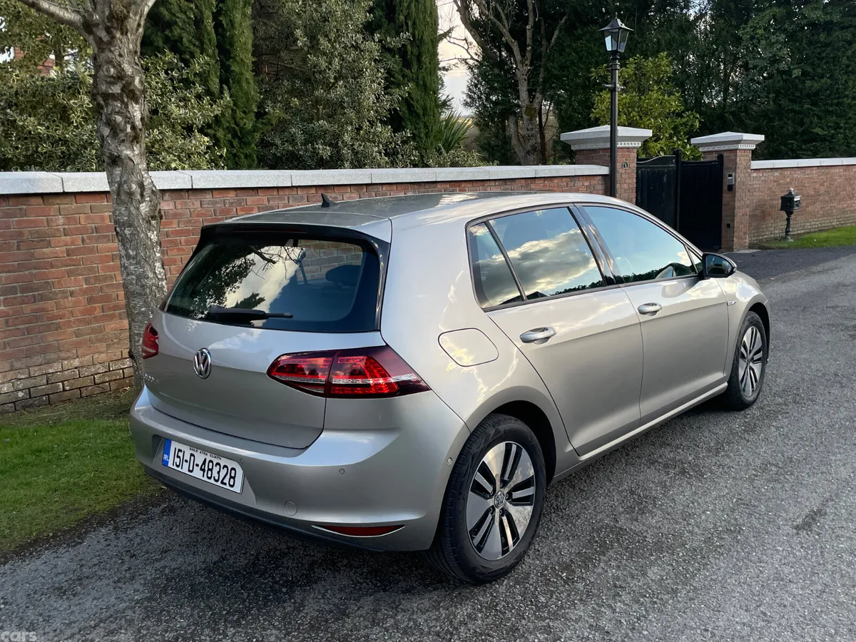 Volkswagen Golf Hatchback, Electric, 2015, Silver