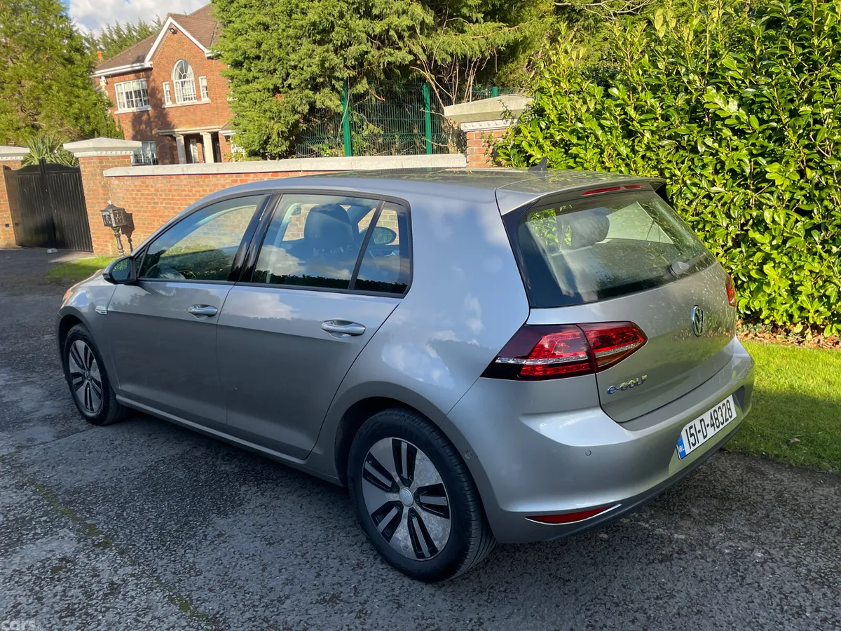 Volkswagen Golf Hatchback, Electric, 2015, Silver